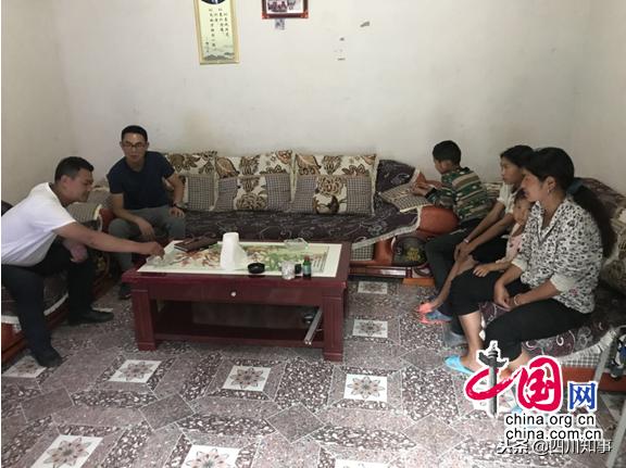 成都职院驻村扶贫教师张明：为村民美好的明天而奋斗