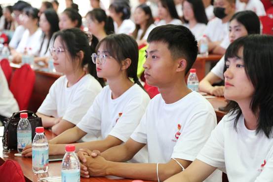 2021.7.8成都职业技术学院2021年暑期“三下乡”社会实践活动出征仪式 (38) 2021.7.8成都职业技术学院2021年暑期“三下乡”社会实践活动出征仪式 (38)