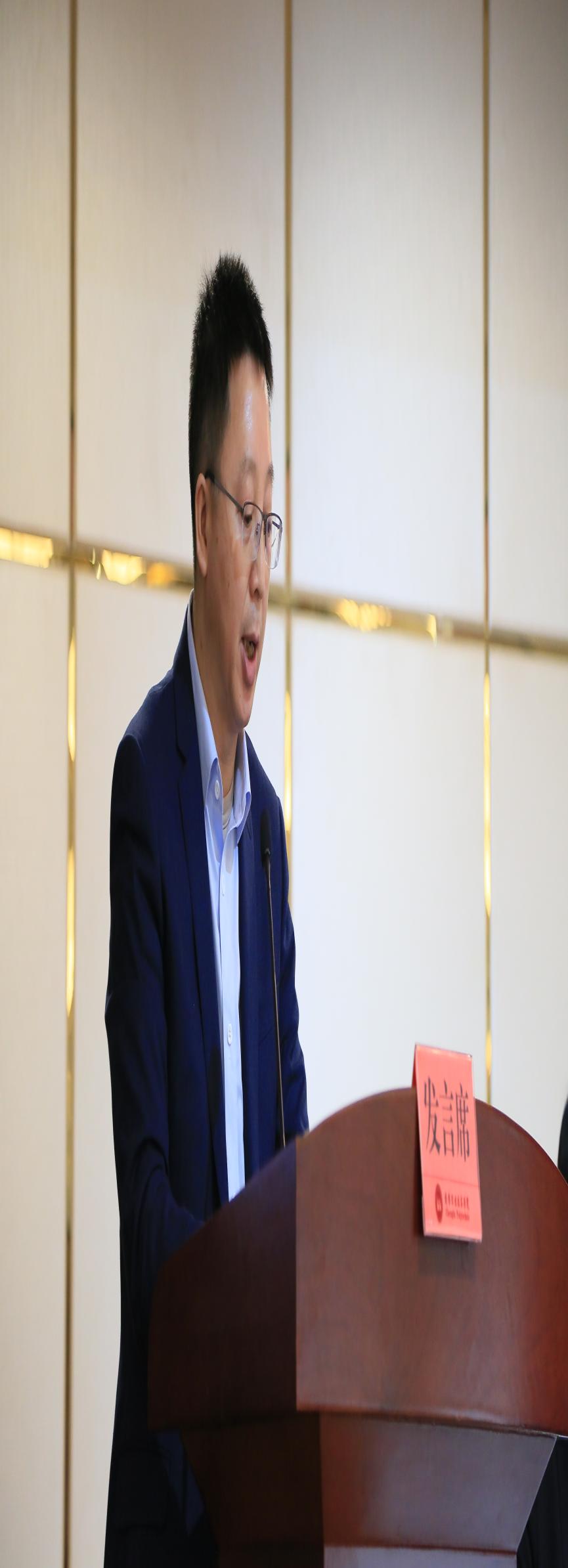 https://www.cdp.edu.cn/__local/A/62/FD/B8D2743F9484B38148B47CCBB37_6756BCA5_54DE2E.jpg?e=.jpg